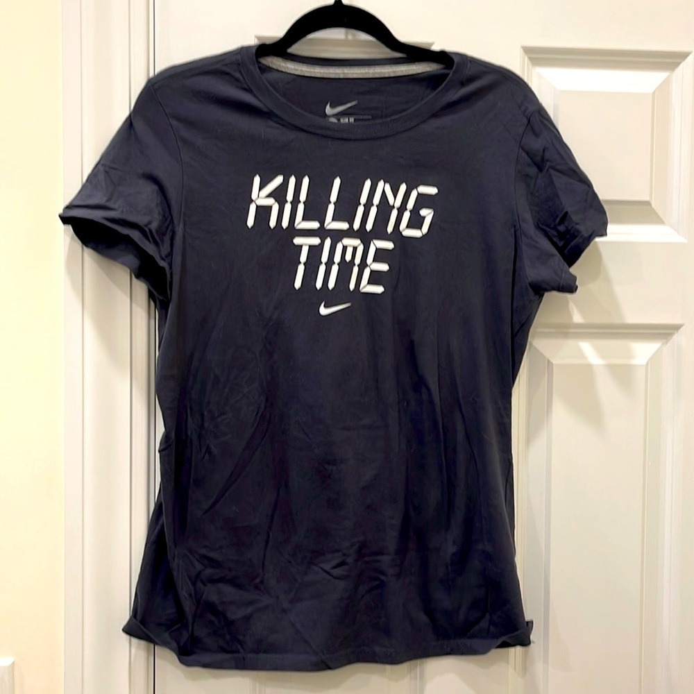 Women’s Nike Tshirt size XL